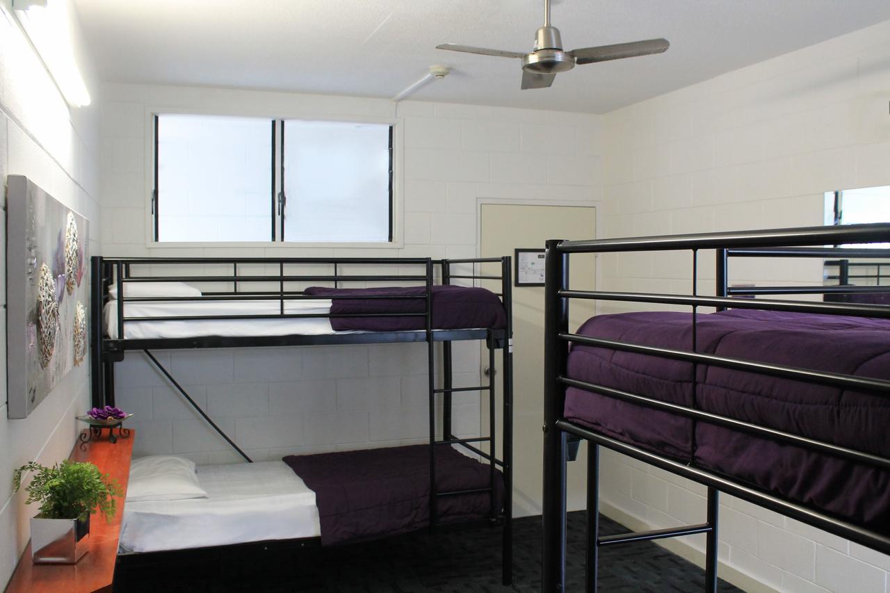 Foreign Exchange Accommodation-Beachside Τάουνσβιλ Εξωτερικό φωτογραφία